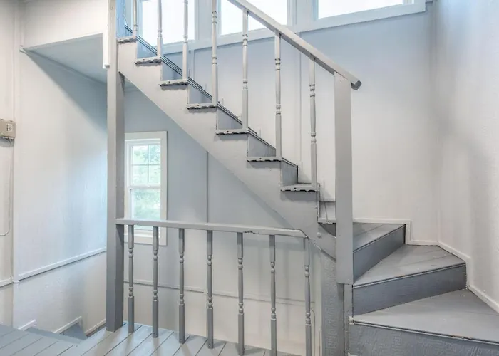 Apartment Carson Flats #6 | 1br • Near Bok• Osu Med•dtwn